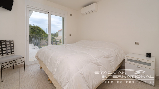 Beautiful Ground Floor Villa on a Spacious and Flat Plot