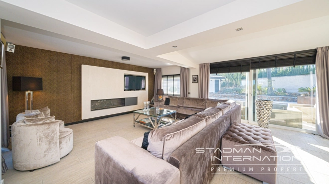 Beautiful Ground Floor Villa on a Spacious and Flat Plot