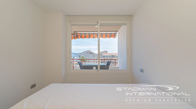 Spacious Apartment with South facing Terrace at the Harbor in Altea