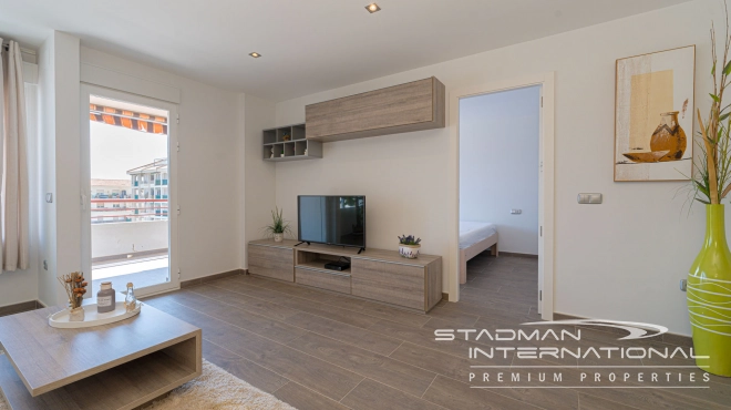 Spacious Apartment with South facing Terrace at the Harbor in Altea