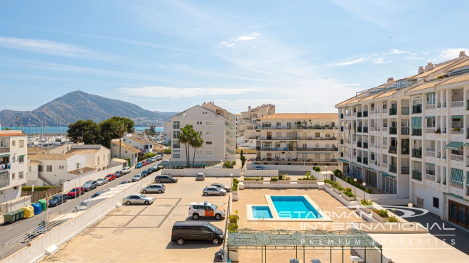 Spacious Apartment with South facing Terrace at the Harbor in Altea