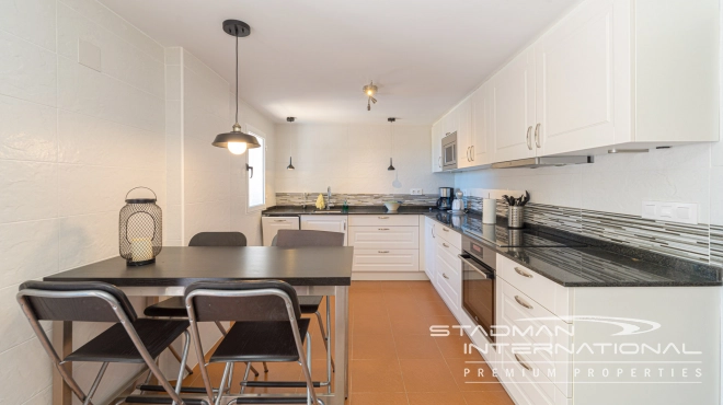 Villa with Guest Apartment and Sea View in the Sierra de Altea