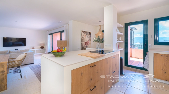 Spacious Duplex Apartment with Beautiful Panoramic Views