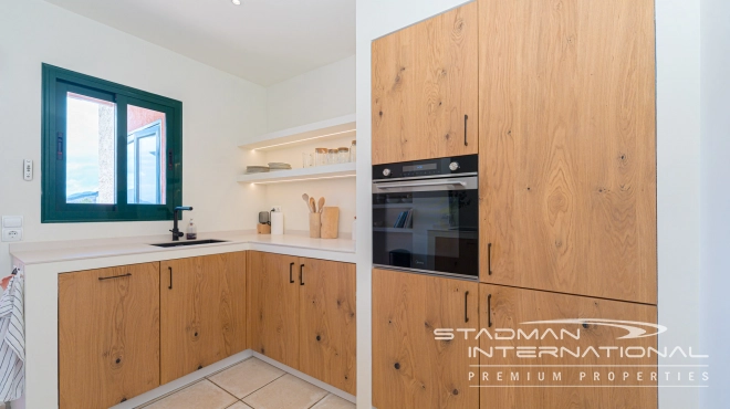 Spacious Duplex Apartment with Beautiful Panoramic Views