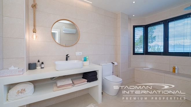 Spacious Duplex Apartment with Beautiful Panoramic Views