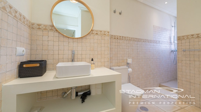 Spacious Duplex Apartment with Beautiful Panoramic Views