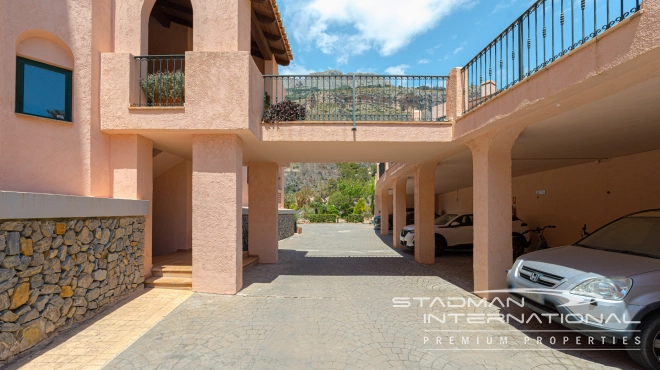 Spacious Duplex Apartment with Beautiful Panoramic Views