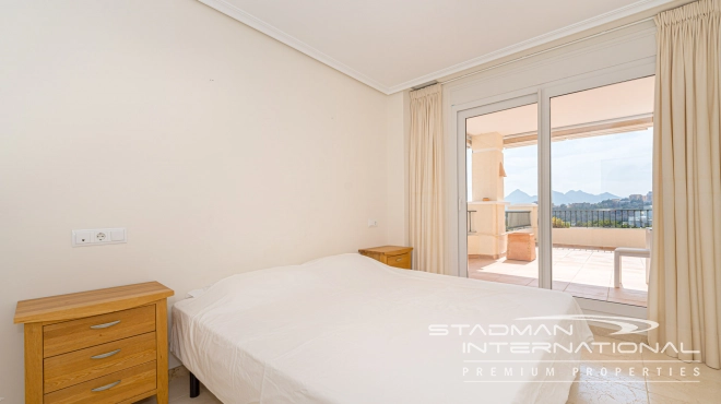Luxury Apartment with Private Pool and Sea Views in Altea Hills