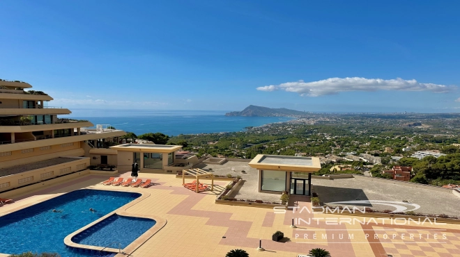 Beautiful Penthouse with Fantastic Sea Views in Altea