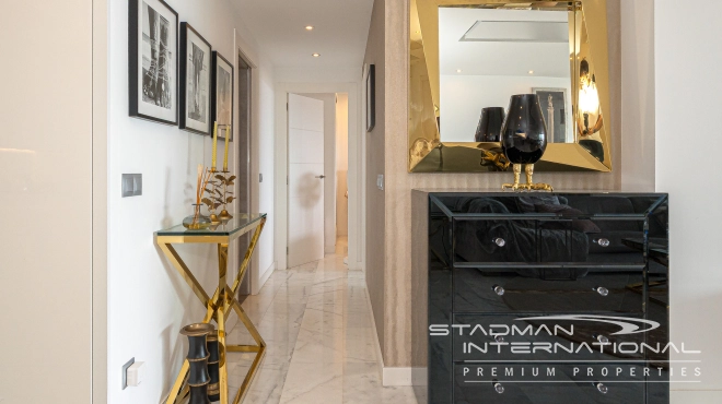 Apartamento de Lujo con Impresionantes Vistas al Mar en Altea Hills