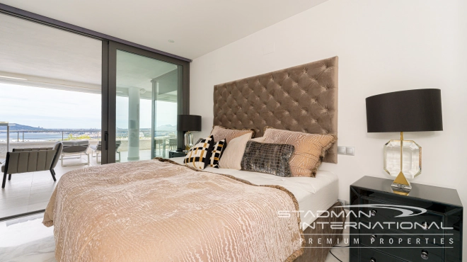 Apartamento de Lujo con Impresionantes Vistas al Mar en Altea Hills