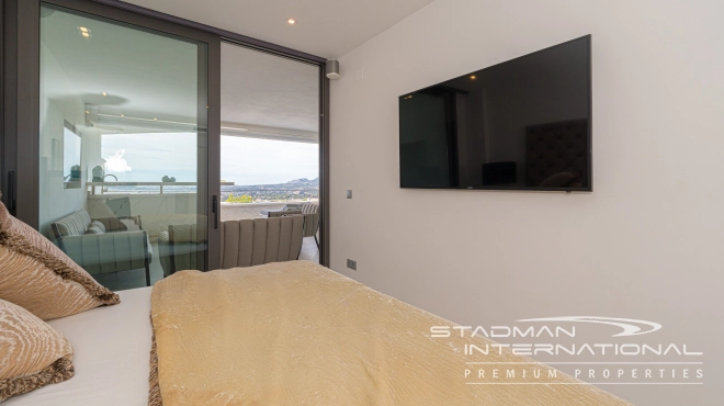 Apartamento de Lujo con Impresionantes Vistas al Mar en Altea Hills