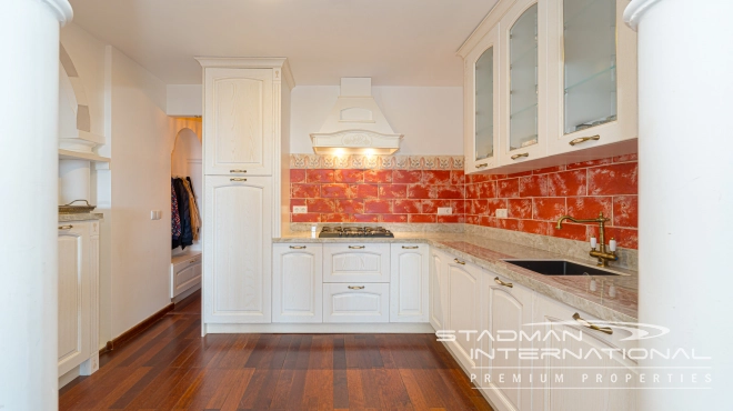 Encantador apartamento con jardín y acceso directo a la playa