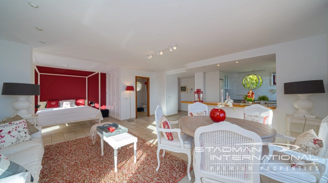 Großzügige Luxusvilla mit Wunderschönem Meerblick in Altea Hills