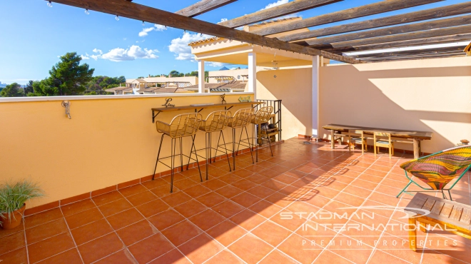 Penthouse Spacieux près du Port de Porto Senso et de la Plage