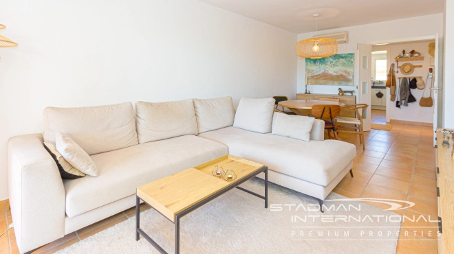 Penthouse Spacieux près du Port de Porto Senso et de la Plage