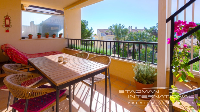 Penthouse Spacieux près du Port de Porto Senso et de la Plage