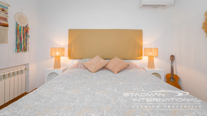 Elegante benerdige Villa mit herrlichem Meerblick