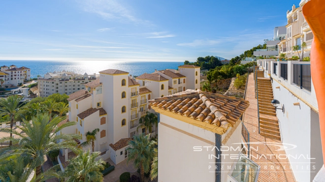 Mooi Appartement met Zeezicht en Ruim Terras aan het Strand