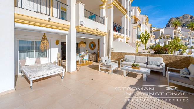 Mooi Appartement met Zeezicht en Ruim Terras aan het Strand