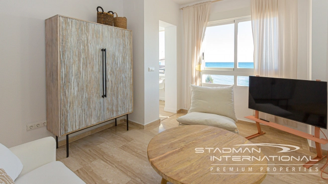 Lovely Sea View Apartment by the Beach in La Olla
