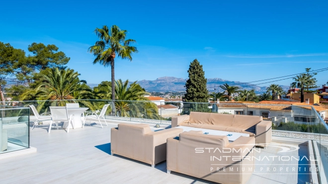 Exclusive Villa on a 6.000 m² Private Estate Near the Heart of Albir