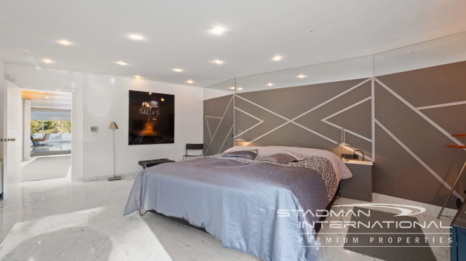 Exclusive Villa on a 6.000 m² Private Estate Near the Heart of Albir