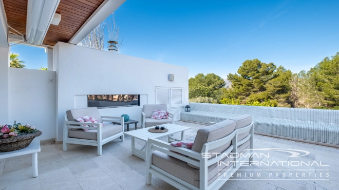 Exclusive Villa on a 6.000 m² Private Estate Near the Heart of Albir