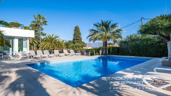 Exclusive Villa on a 6.000 m² Private Estate Near the Heart of Albir