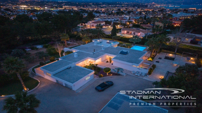 Exclusive Villa on a 6.000 m² Private Estate Near the Heart of Albir