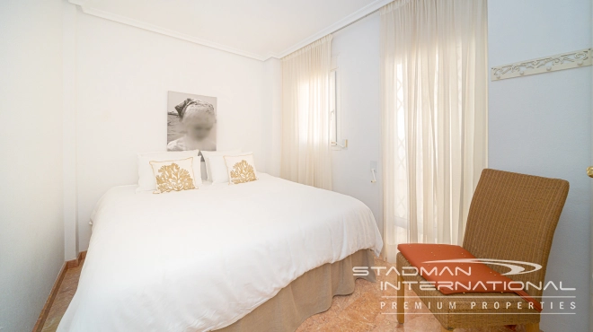 Beachside Apartment with Large Terrace and Beautiful Sea Views