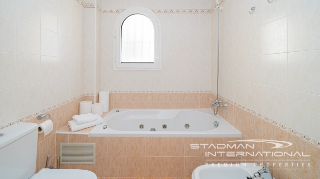 Beachside Apartment with Large Terrace and Beautiful Sea Views