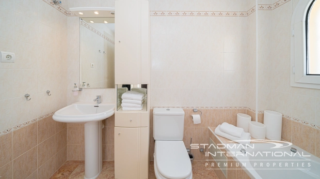 Beachside Apartment with Large Terrace and Beautiful Sea Views