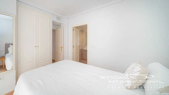 Beachside Apartment with Large Terrace and Beautiful Sea Views