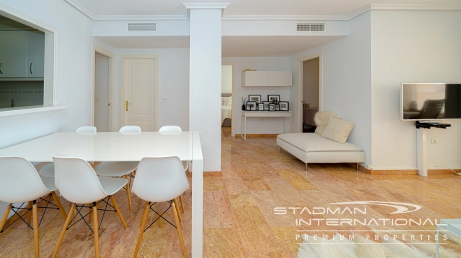 Beachside Apartment with Large Terrace and Beautiful Sea Views