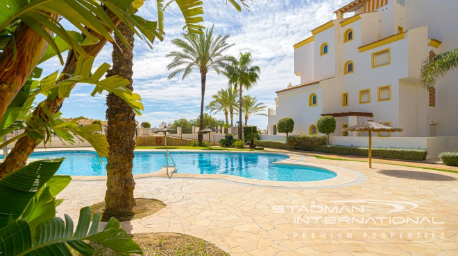 Beachside Apartment with Large Terrace and Beautiful Sea Views