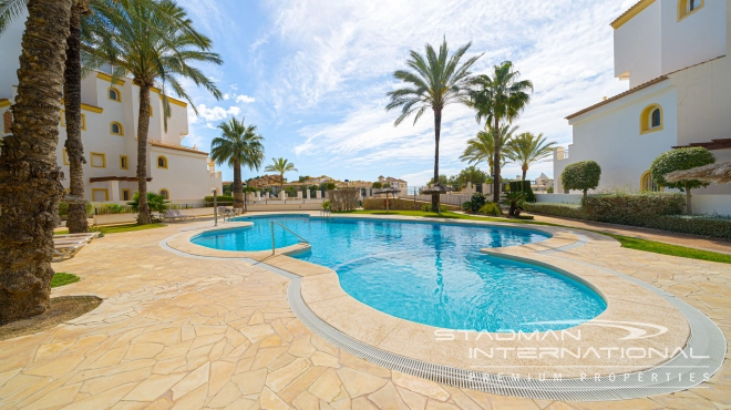 Beachside Apartment with Large Terrace and Beautiful Sea Views