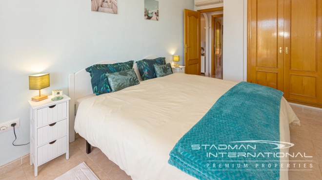 Grand Appartement d’Angle avec Vue Panoramique sur la Montagne