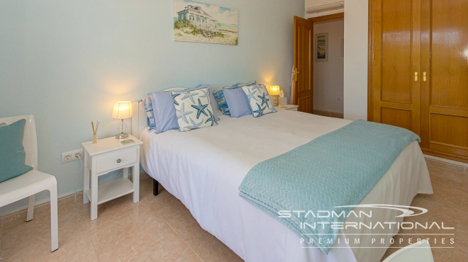 Grand Appartement d’Angle avec Vue Panoramique sur la Montagne