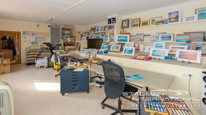 Elegante Mediterrane Villa met Panoramisch Zeezicht in Altea