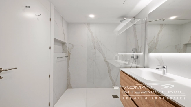 Spectacular Luxury Apartment on the Promenade in Altea