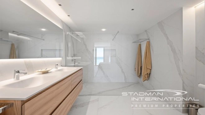 Spectacular Luxury Apartment on the Promenade in Altea