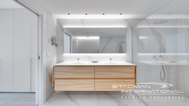 Spectacular Luxury Apartment on the Promenade in Altea