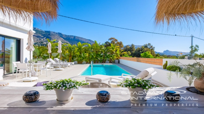 Modern New Built Villa on a Flat Plot with Sea Views 
