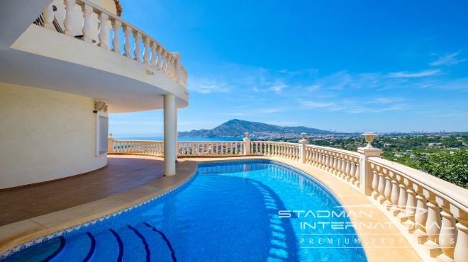 Villa with Great Sea Views in a Prime Location Near Altea Old Town