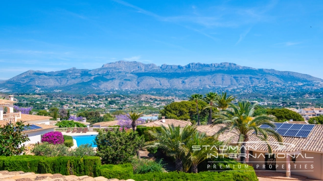 Villa with Great Sea Views in a Prime Location Near Altea Old Town