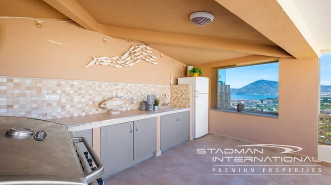 Villa with Great Sea Views in a Prime Location Near Altea Old Town
