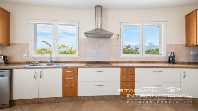 Villa with Great Sea Views in a Prime Location Near Altea Old Town