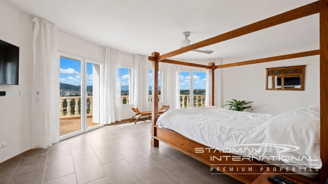 Villa with Great Sea Views in a Prime Location Near Altea Old Town