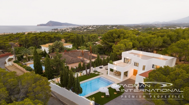 Villa Ibicenca Cerca de la Playa y del Puerto Portosenso